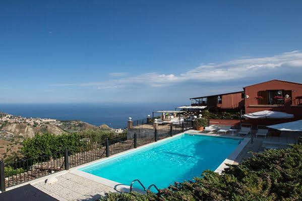 Il Casale Di Caterina Hotel ตาออร์มินา ภายนอก รูปภาพ